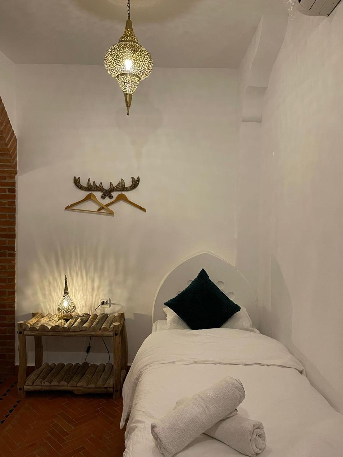 מלון צ'פצ'אוונה Riad Bab Mahruk מראה חיצוני תמונה